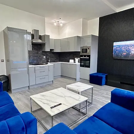 Luxe Life Residences Apartment