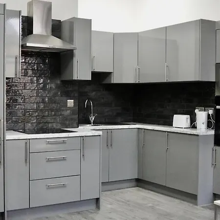 Luxe Life Residences * Bradford (West Yorkshire)